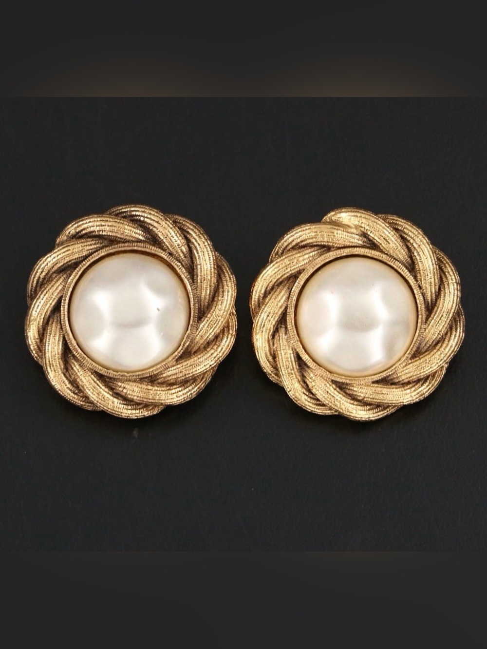 CHANEL Pearl with Gold Rope Trim Clip Earrings
